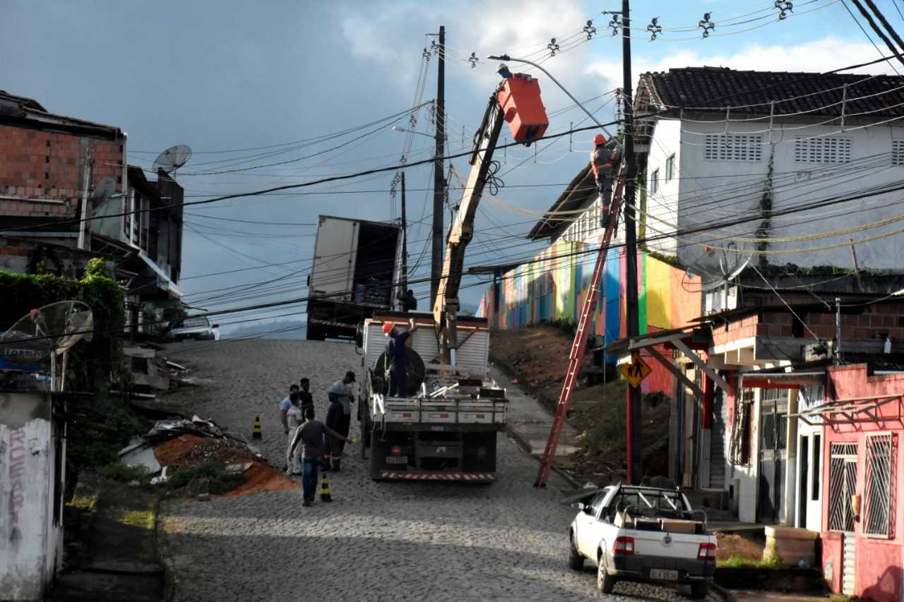 Camacã: Prefeitura começa a implantar Luminária de Tecnologia LED em toda a cidade